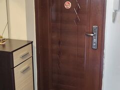 Berceni, Aparatori, 2 min. metrou, facultate, patinoar, parcare ADP